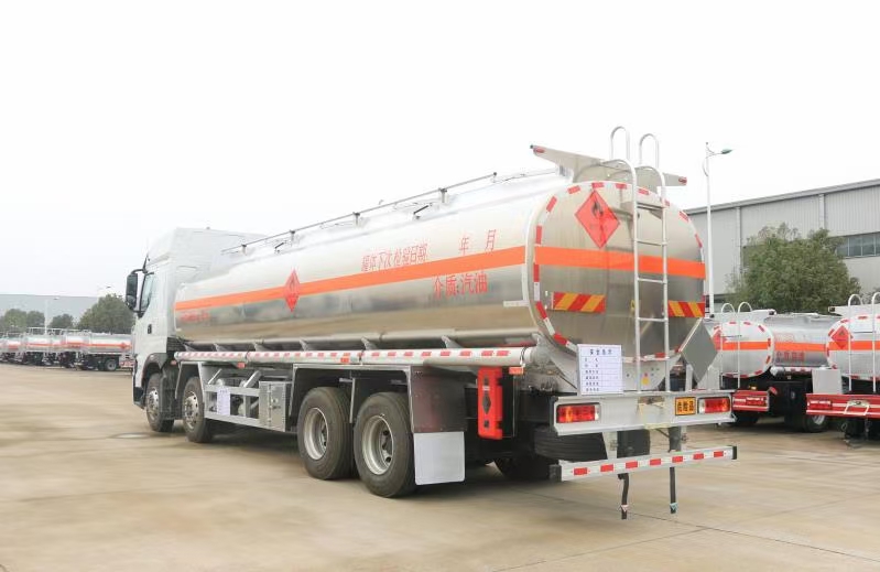 六東風柳汽乘龍30.5方鋁合金運油車